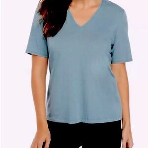 Eileen Fisher NWT Organic Cotton V-neck Top